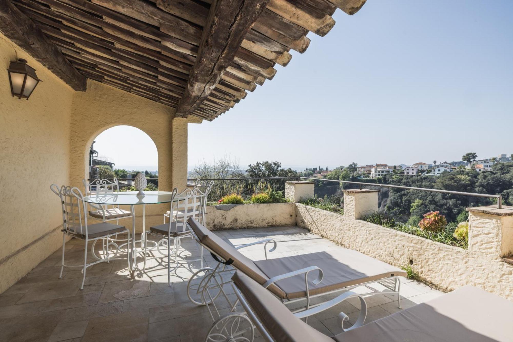 Château Le Cagnard Cagnes-sur-Mer Eksteriør billede