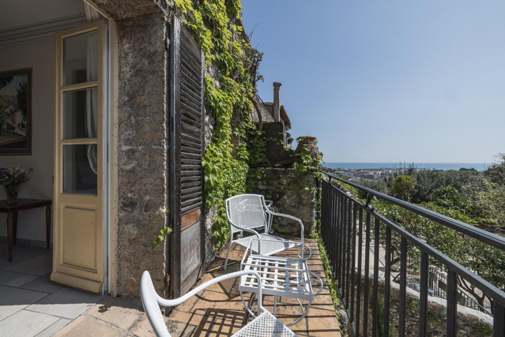 Château Le Cagnard Cagnes-sur-Mer Eksteriør billede